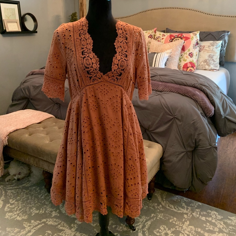 Funky eyelet dress, sleeves to elbow, cognac color